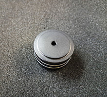 Load image into Gallery viewer, 40x20mm Aluminum AMP Speaker Isolation Stand Feet Pad 4's (EP012N) Black/ Silver