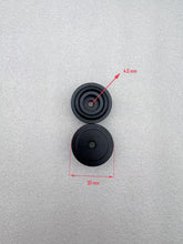 Load image into Gallery viewer, 30x11mm Aluminum AMP Speaker Isolation Stand Feet Pad 4's (EP011N) Black/ Silver