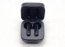 Load image into Gallery viewer, K60 Wireless Earphones earbuds for Smart phone Tablets (SAM021) **Black/White**