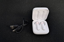 Load image into Gallery viewer, K60 Wireless Earphones earbuds for Smart phone Tablets (SAM021) **Black/White**
