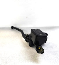 Load image into Gallery viewer, Right Hand Hydraulic 22mm Brake Cylinder (4T121S)
