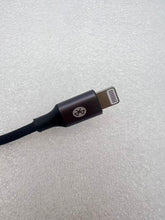 Load image into Gallery viewer, Converter Adapter Lightening to 3.5mm aux Female (IP016)
