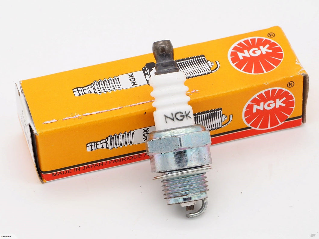 NGK BPM6A Spark Plug for 35cc-49cc 2-stroke Motor (2T022)